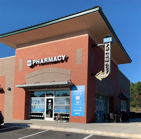 pharmacy near me 43614